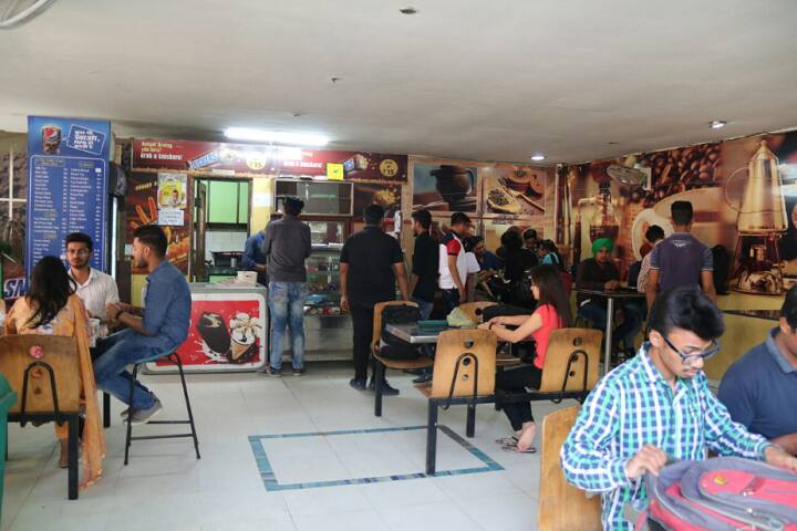 cafeteria